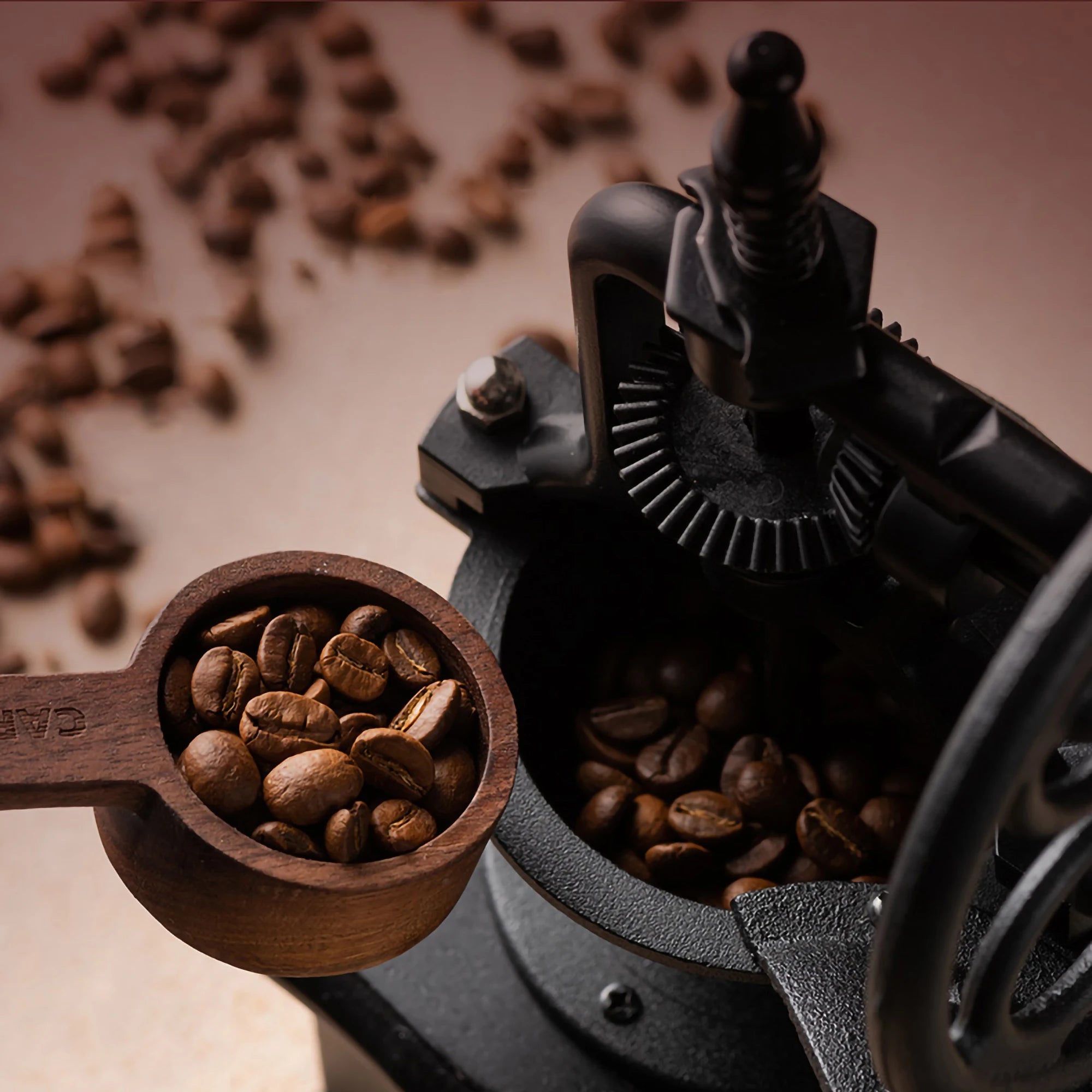 Hand-crank coffee grinders, coffee bean grinders, espresso machines, coffee accessories