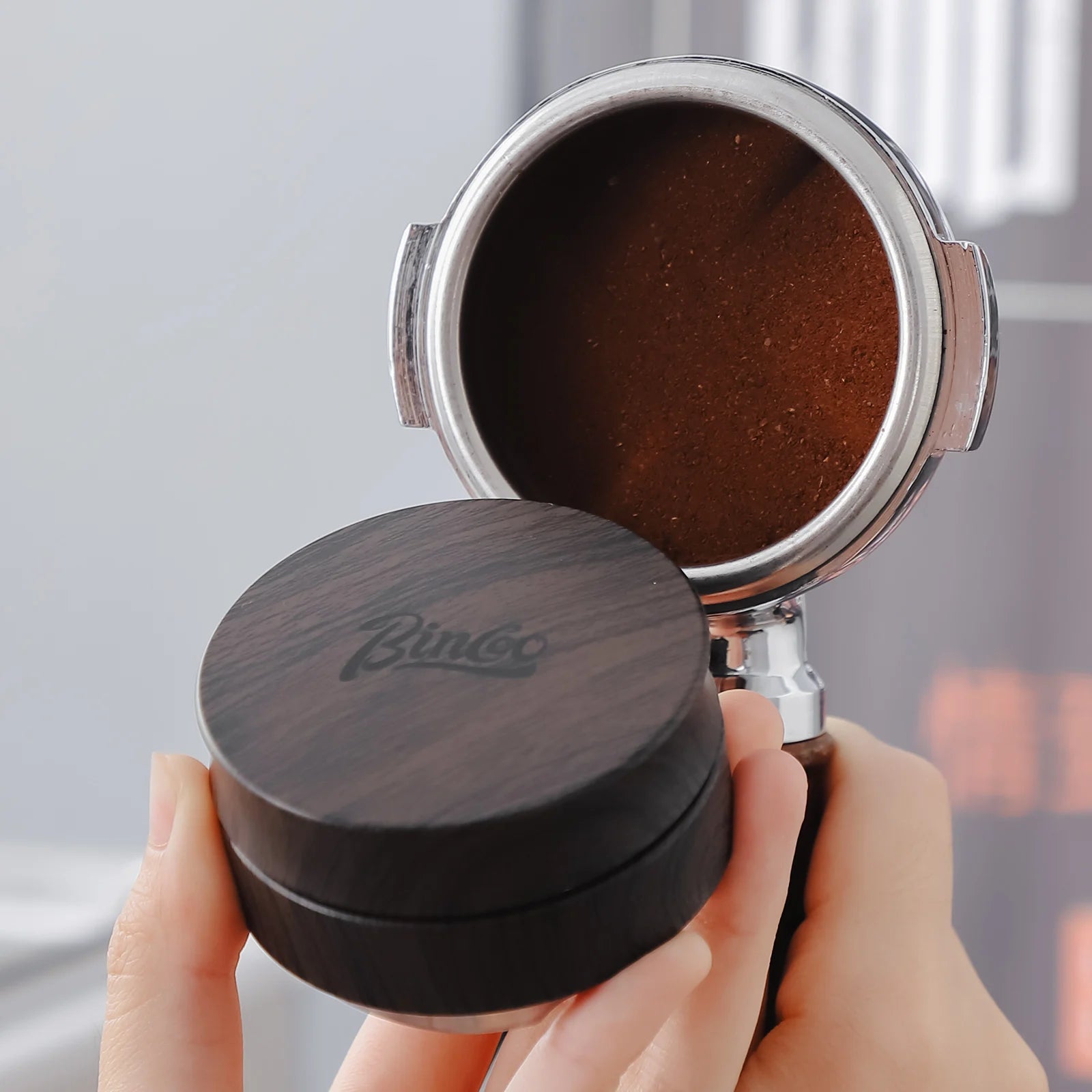 58mm Coffee Distributor - Wood Grain Espresso Distribution Tool,Adjustable Depth Coffee Tamper and Leveler