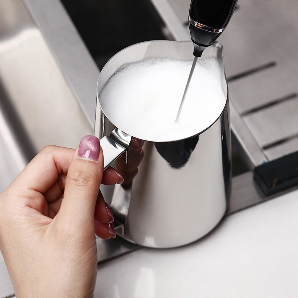 350/600/900ml Cappuccino Cream Frothing Jug Pitcher Stainless Steel Barista Frother Pitcher with Scale Kitchen Cafe Accessories